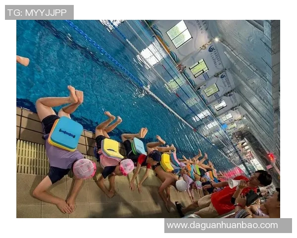 蛙泳技巧全面解析：从入门到精通的技巧与训练方法